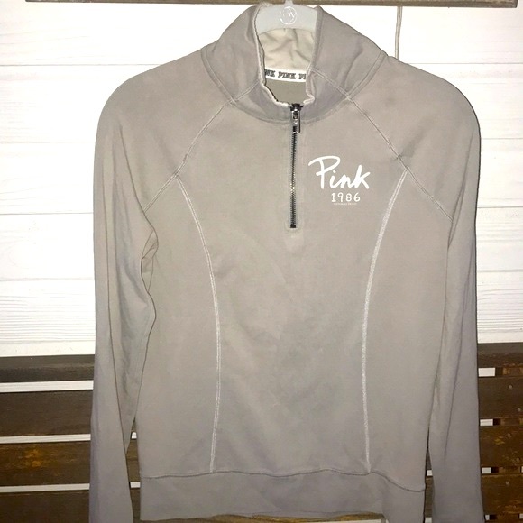 Victoria’s Secret Pink Yoga Gray Quarter Zip - Picture 2 of 8